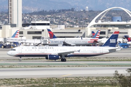 Economic Challenges for U.S. Airlines Amid Slowing Travel Demand