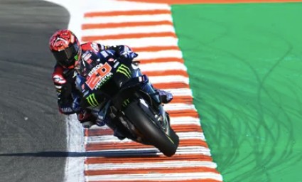 VLC: Roar of Engines at the Valencia Grand Prix – MotoGP’s Seaside Showdown