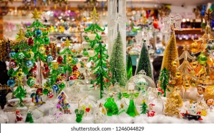VCE: Venetian Christmas - When the Serenissima Dresses in Frosted Magic